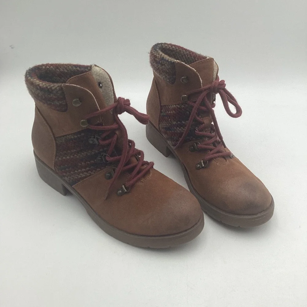Mossimo Supply Co Women's Brown Faux Suede Knit Collar‎ Ankle Boots Size 11